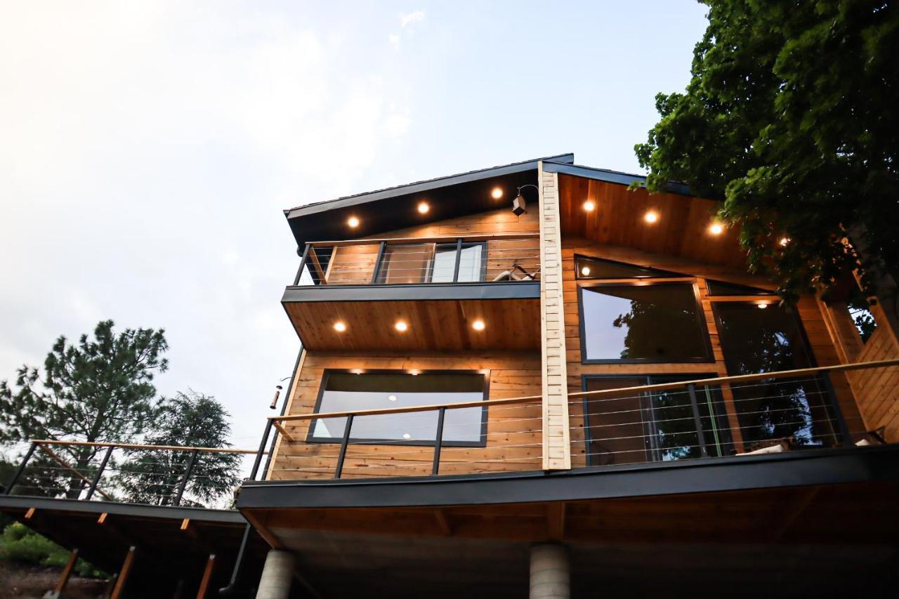 Luxury Alpine Treehouse Villa Holladay Exteriör bild